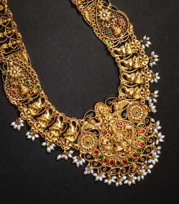 Pearl Lakshmi Necklace